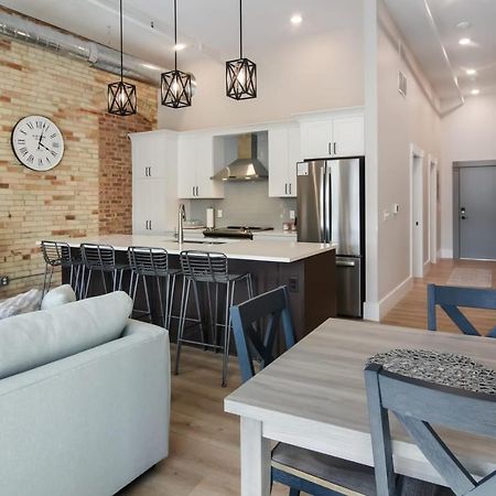 Golden Lofts Unit 1 Downtown Traverse City 1Bd 1Ba Exterior photo
