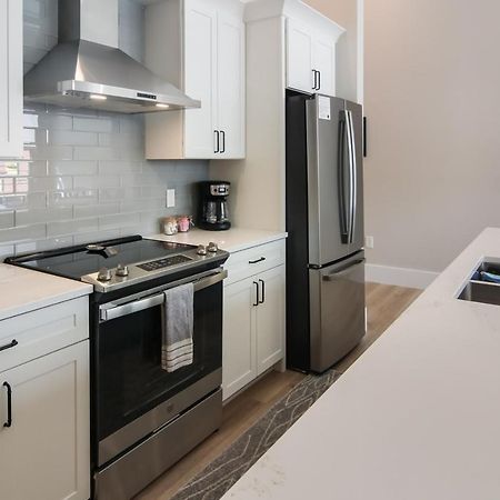Golden Lofts Unit 1 Downtown Traverse City 1Bd 1Ba Exterior photo